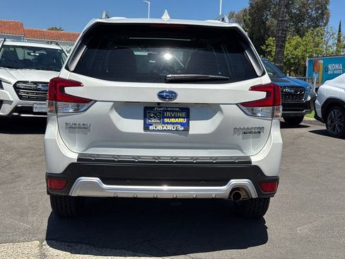 Certified 2023 Subaru Forester Touring AWD/4WD image 9