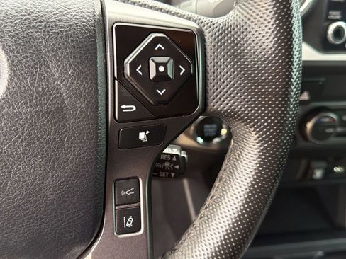 Used 2023 Toyota Tacoma TRD Sport AWD/4WD image 29