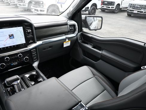 New 2026 Ford F150 Lariat w/ Equipment Group 502A High RWD image 33