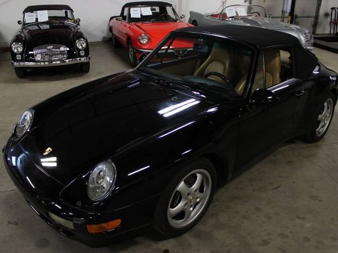 Used 1995 Porsche 911 Cabriolet image 17