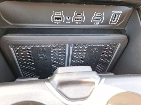 New 2026 RAM 1500 Laramie w/ Night Edition RWD image 17