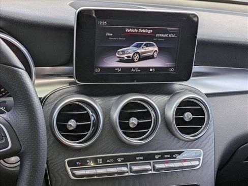 Used 2018 Mercedes-Benz GLC 300 image 14