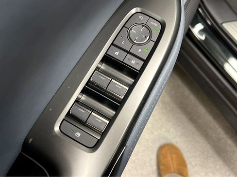 New 2026 Lexus RZ 450e AWD image 39