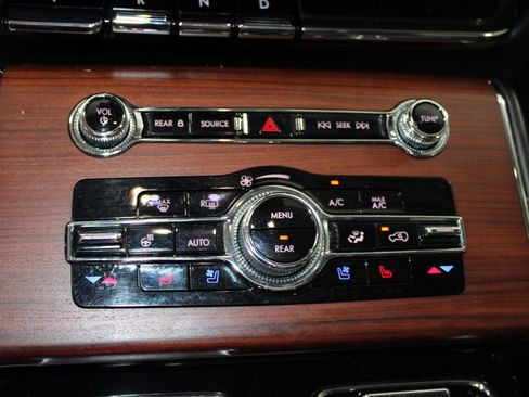 Used 2023 Lincoln Aviator Reserve w/ Jet Appearance Package image 33