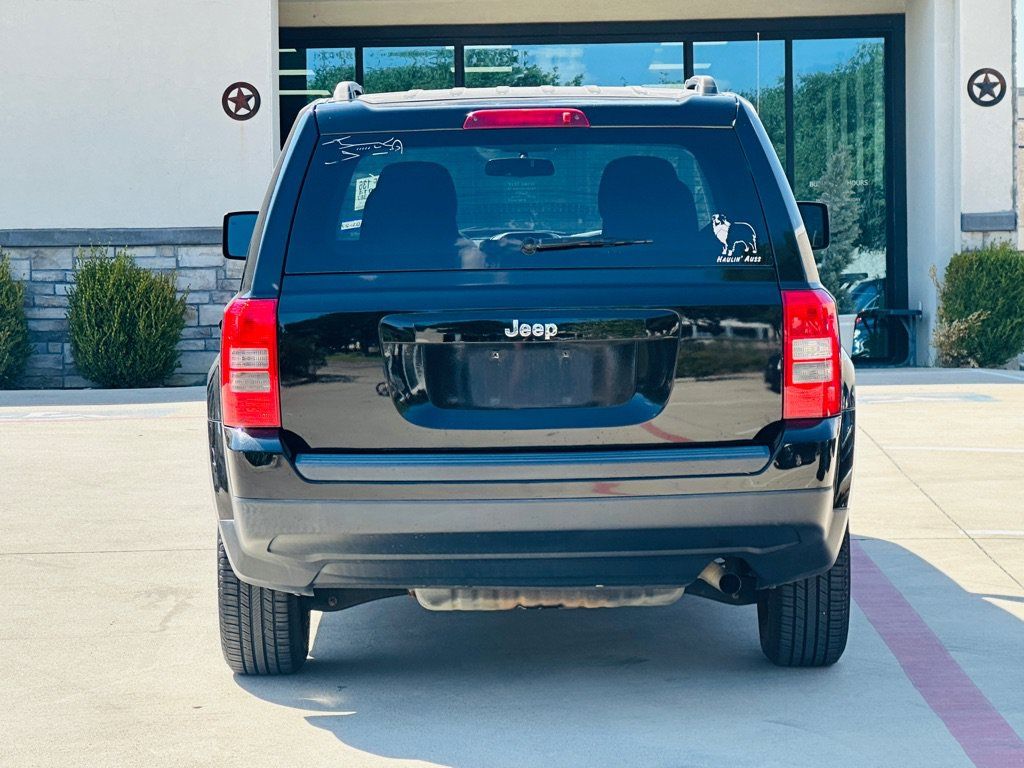 Used 2014 Jeep Patriot Sport w/ Power Value Group FWD image 8