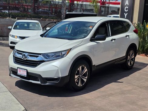 Used 2017 Honda CR-V LX image 5