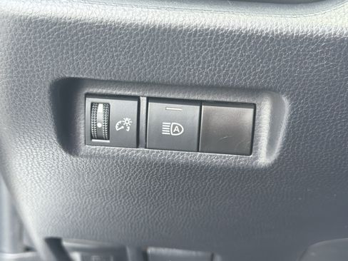 Used 2023 Toyota RAV4 LE FWD image 67