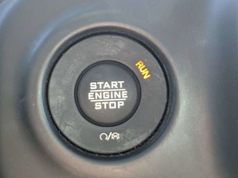 Used 2021 Jeep Wrangler Unlimited Rubicon w/ Steel Bumper Group AWD/4WD image 31