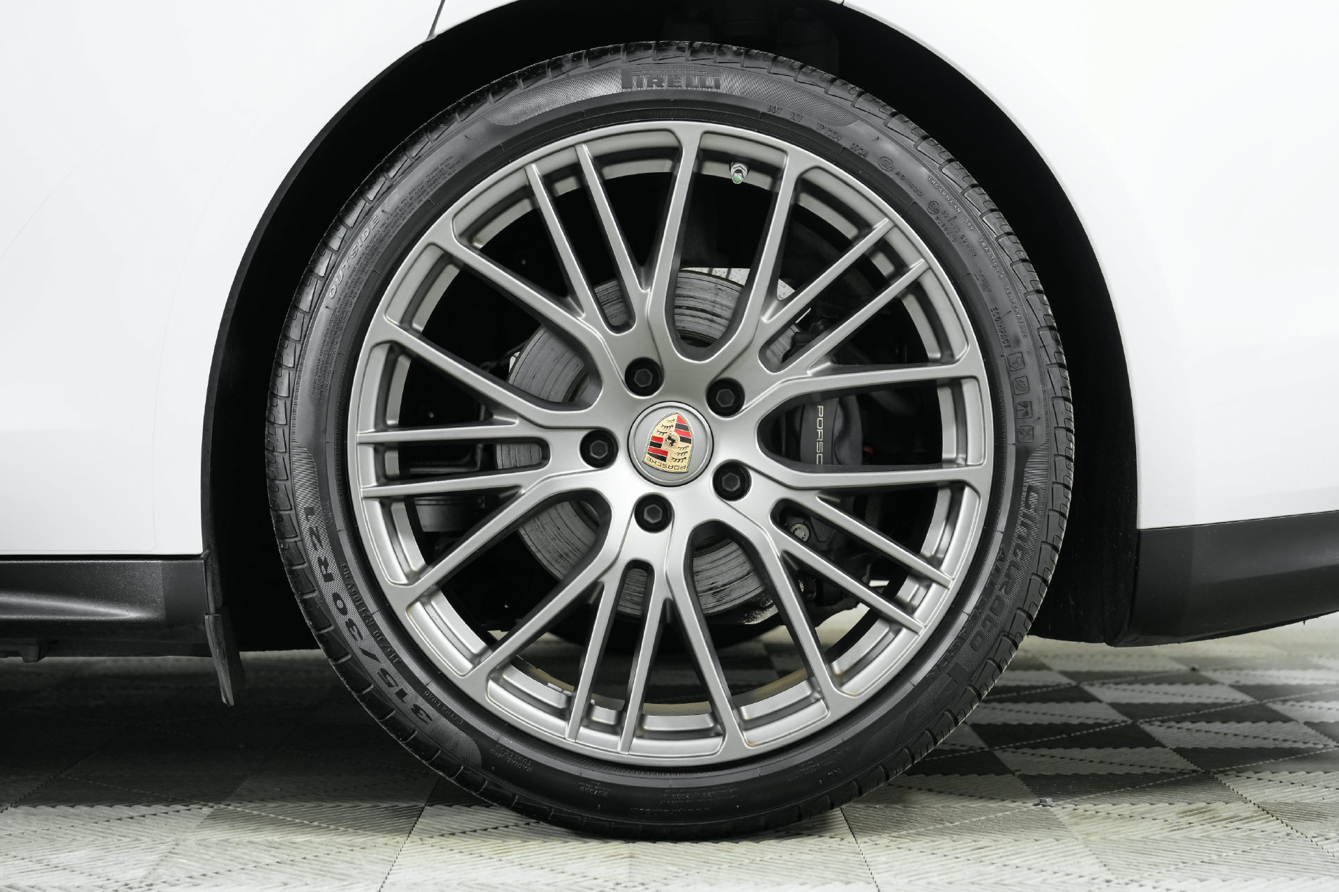 Used 2023 Porsche Panamera Platinum Edition RWD image 50