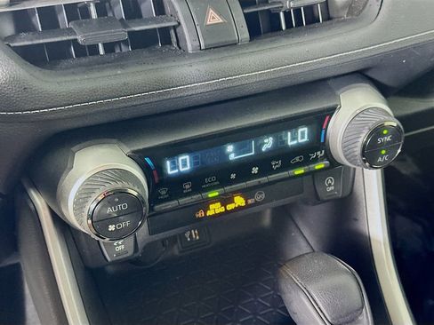 Used 2024 Toyota RAV4 XLE image 26