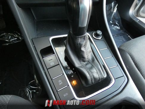 Used 2019 Volkswagen Jetta S w/ Driver Assistance Package FWD image 51