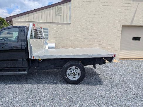 Used 2015 Chevrolet Silverado 2500 W/T w/ WT Convenience Package AWD/4WD image 3
