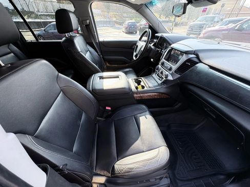 Used 2015 Chevrolet Suburban LTZ image 23