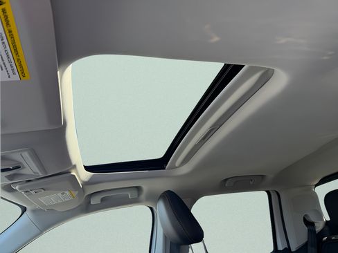 New 2026 Ford Maverick Tremor AWD/4WD image 8