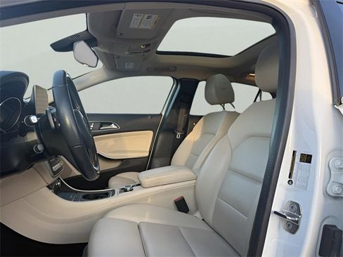 Used 2019 Mercedes-Benz GLA 250 GLA 250 image 11