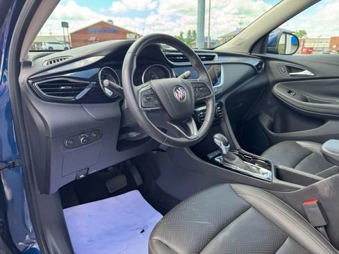 Used 2023 Buick Encore GX Essence w/ Experience Buick Package FWD image 17