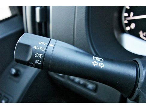 New 2026 Nissan Frontier SV w/ SV Convenience Package image 17