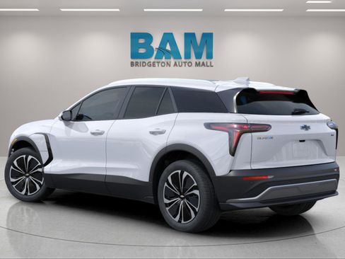 New 2025 Chevrolet Blazer EV LT image 6