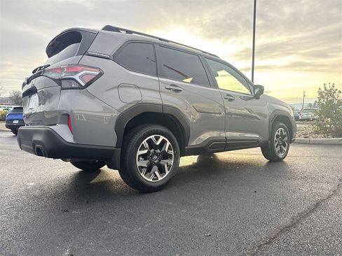 New 2026 Subaru Forester Premium image 4