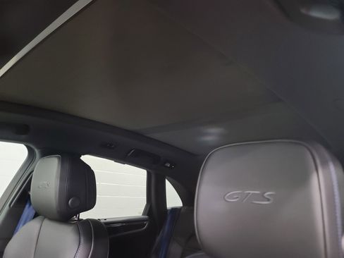 New 2026 Porsche Macan GTS image 25