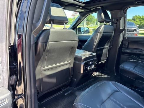 Used 2021 Ford Expedition Limited AWD/4WD image 37