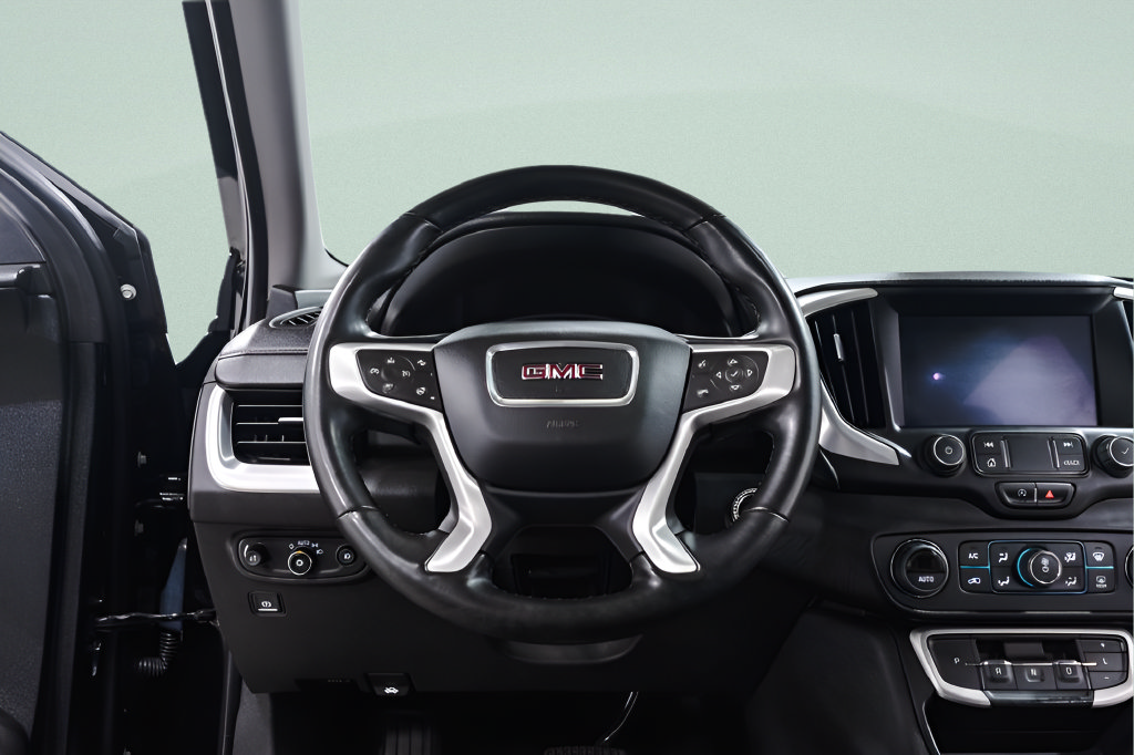 Used 2023 GMC Terrain SLT AWD/4WD image 9