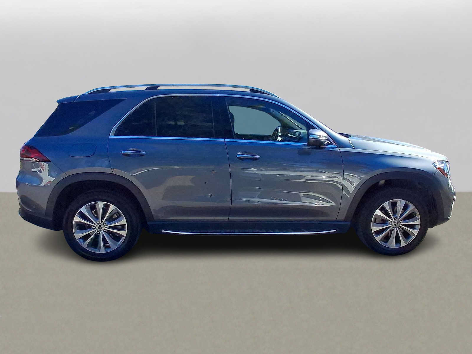 Used 2022 Mercedes-Benz GLE 350 4MATIC image 32
