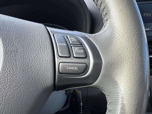 Used 2010 Subaru Forester 2.5X Limited image 23