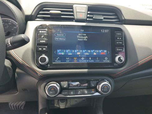 New 2025 Nissan Versa SR w/ Trunk Package image 23