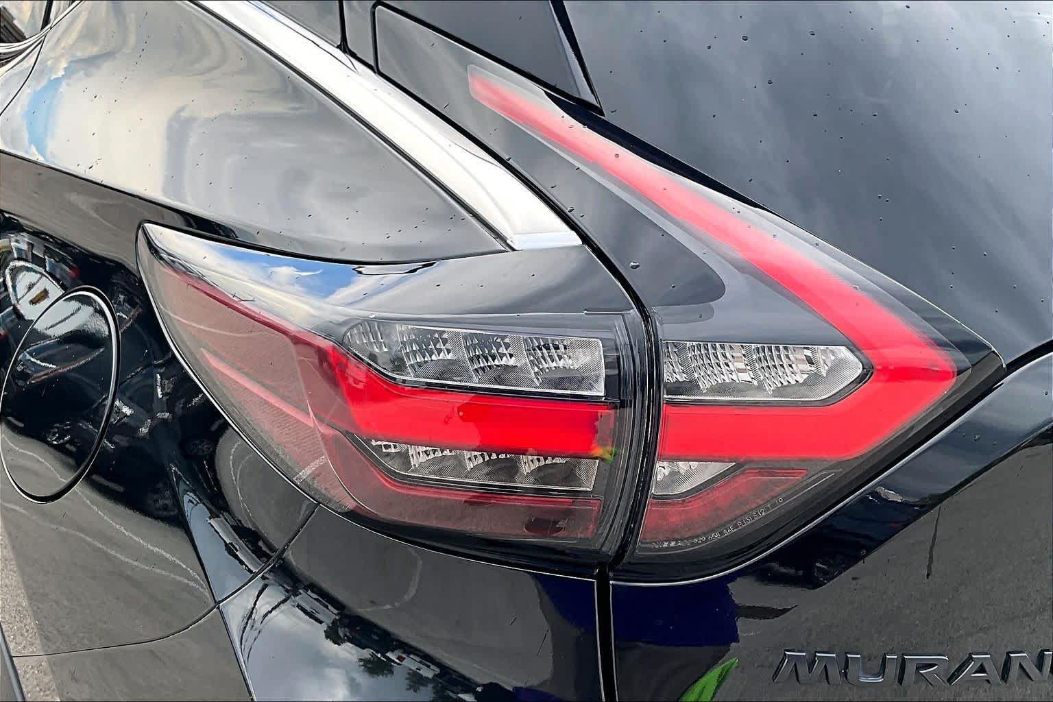 Used 2022 Nissan Murano SV w/ SV Midnight Edition Package FWD image 29