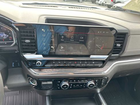 Used 2024 GMC Sierra 1500 SLT w/ SLT Premium Plus Package image 20