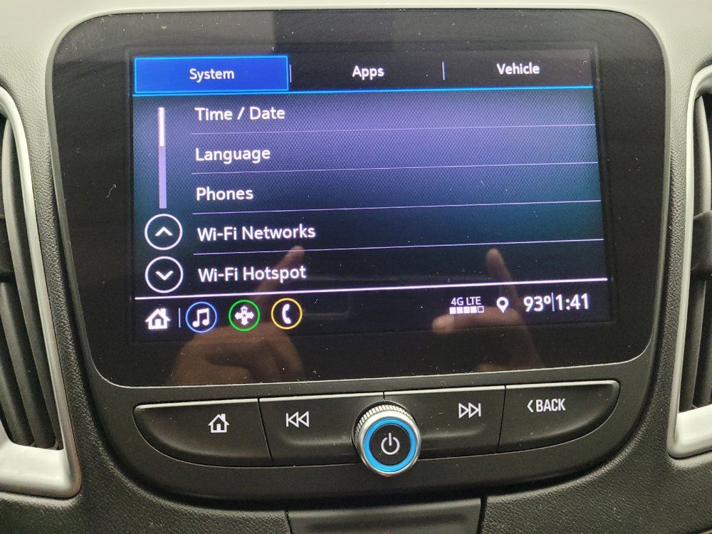 Used 2019 Chevrolet Malibu LS FWD image 25