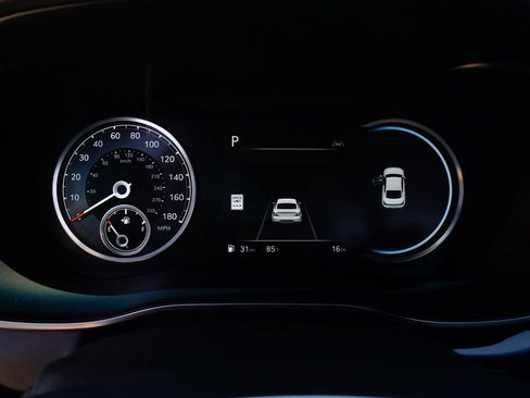 Certified 2025 Genesis G70 2.5T w/ Sport Prestige Package image 8