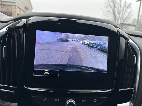 Certified 2023 Chevrolet Traverse LT image 21