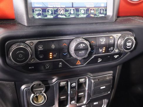 Used 2019 Jeep Wrangler Unlimited Rubicon image 8