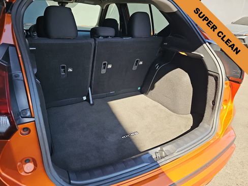 Used 2023 Nissan Kicks SR FWD image 23