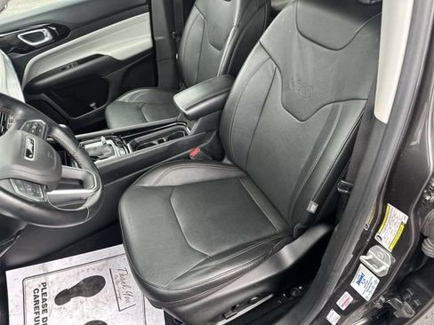 Used 2022 Jeep Compass Limited AWD/4WD image 15