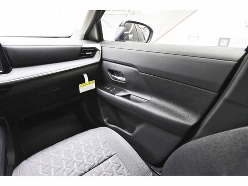 New 2026 Nissan Kicks SV w/ SV Premium Package FWD image 8