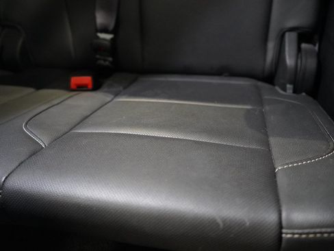 Used 2016 Chevrolet Suburban LTZ AWD/4WD image 22