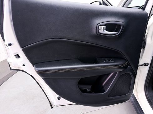 Used 2019 Jeep Compass Limited FWD image 28