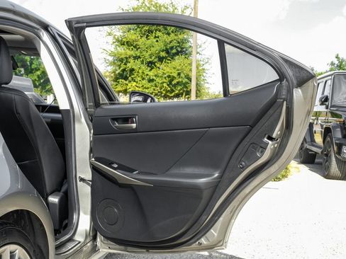 Used 2017 Lexus IS 200t RWD image 51