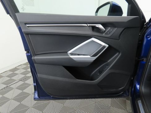 Used 2023 Audi Q3 2.0T Premium w/ Convenience Package image 22