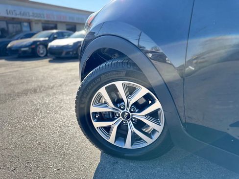 Used 2016 Kia Sportage LX image 10