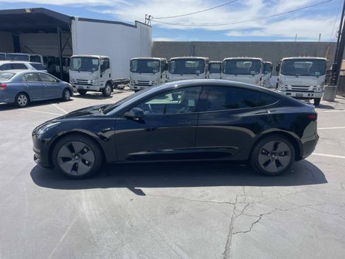 Used 2022 Tesla Model 3 RWD image 7