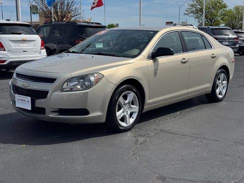 Used 2012 Chevrolet Malibu LS FWD image 10