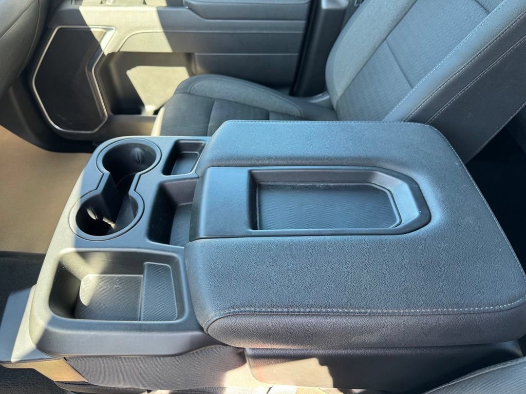 Used 2025 Chevrolet Silverado 2500 LT w/ Convenience Package AWD/4WD image 16