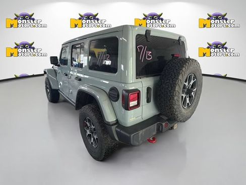 Used 2023 Jeep Wrangler Unlimited Rubicon w/ Cold Weather Group AWD/4WD image 6