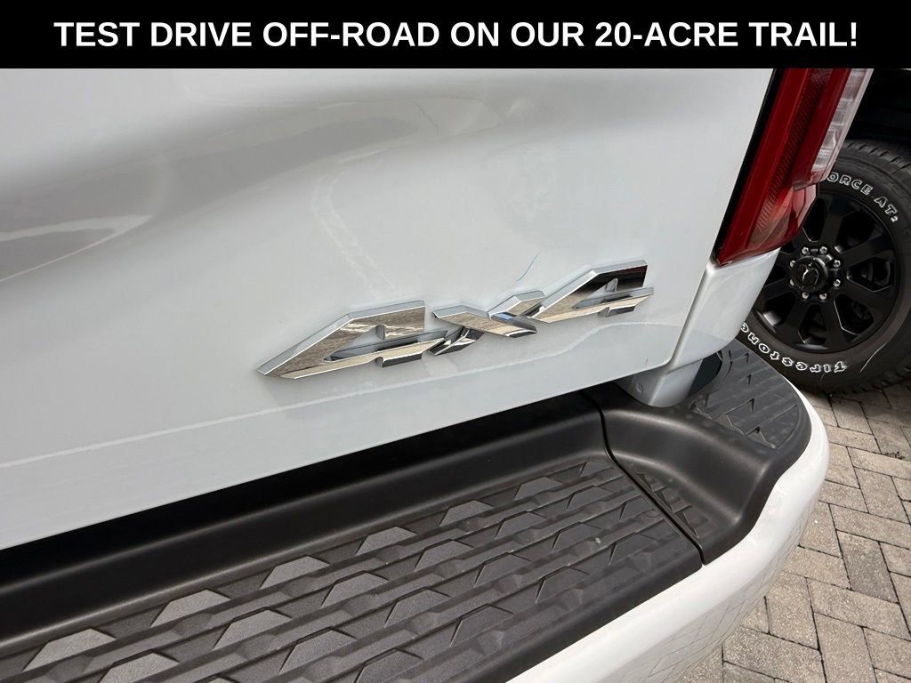 New 2026 RAM 2500 Limited AWD/4WD image 39