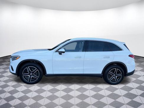 Certified 2026 Mercedes-Benz GLC 300 image 2