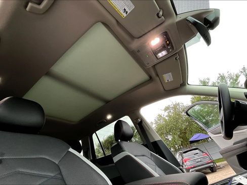 New 2026 Volkswagen Atlas Peak Edition image 21